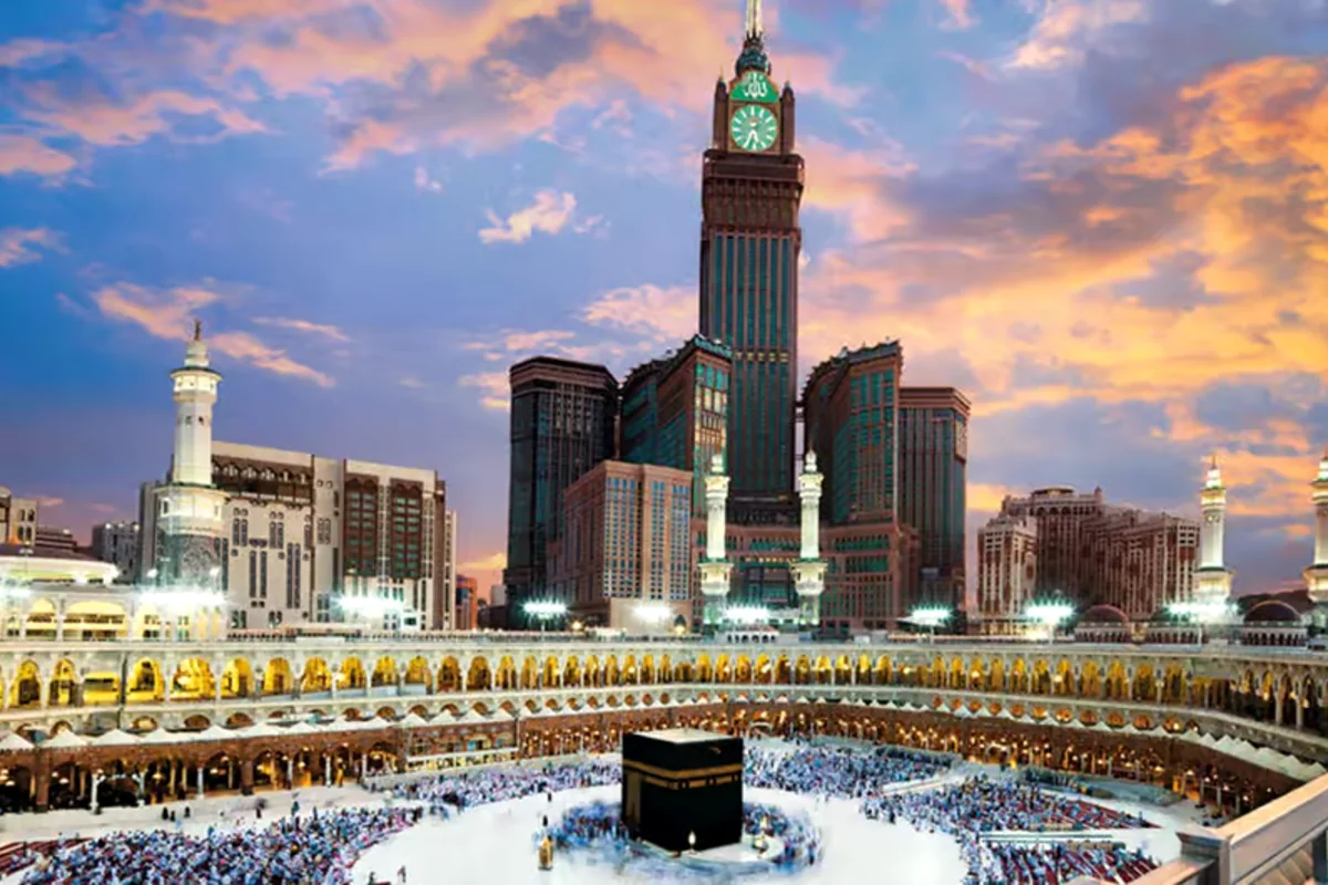 Banyak Orang Tertipu Travel, Kemenhaj Siapkan Aturan Standar Biaya Minimum Umrah