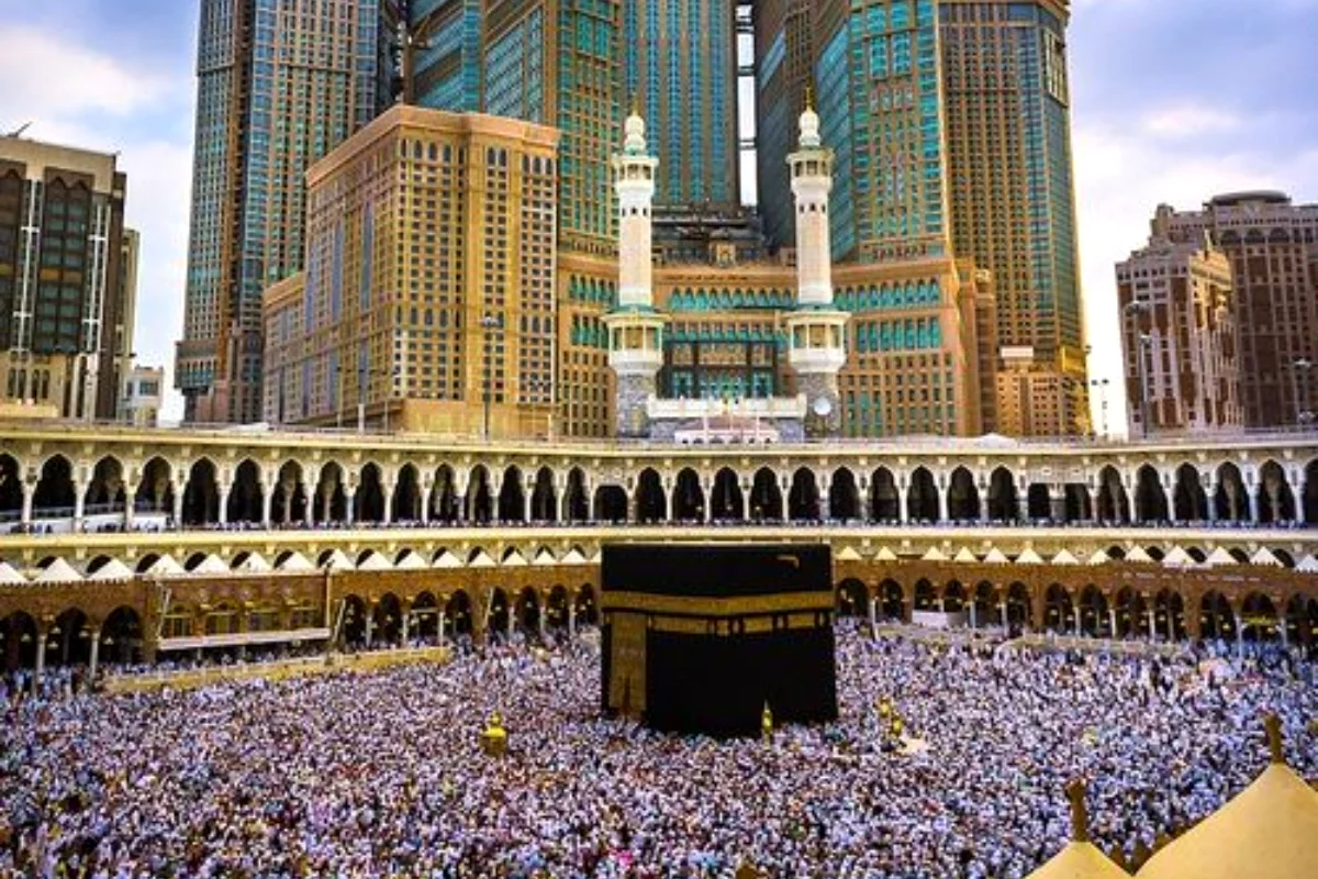 13 Orang Tewas dalam Serangan di Riyadh, Jemaah Umrah Indonesia Diimbau Tetap Tenang