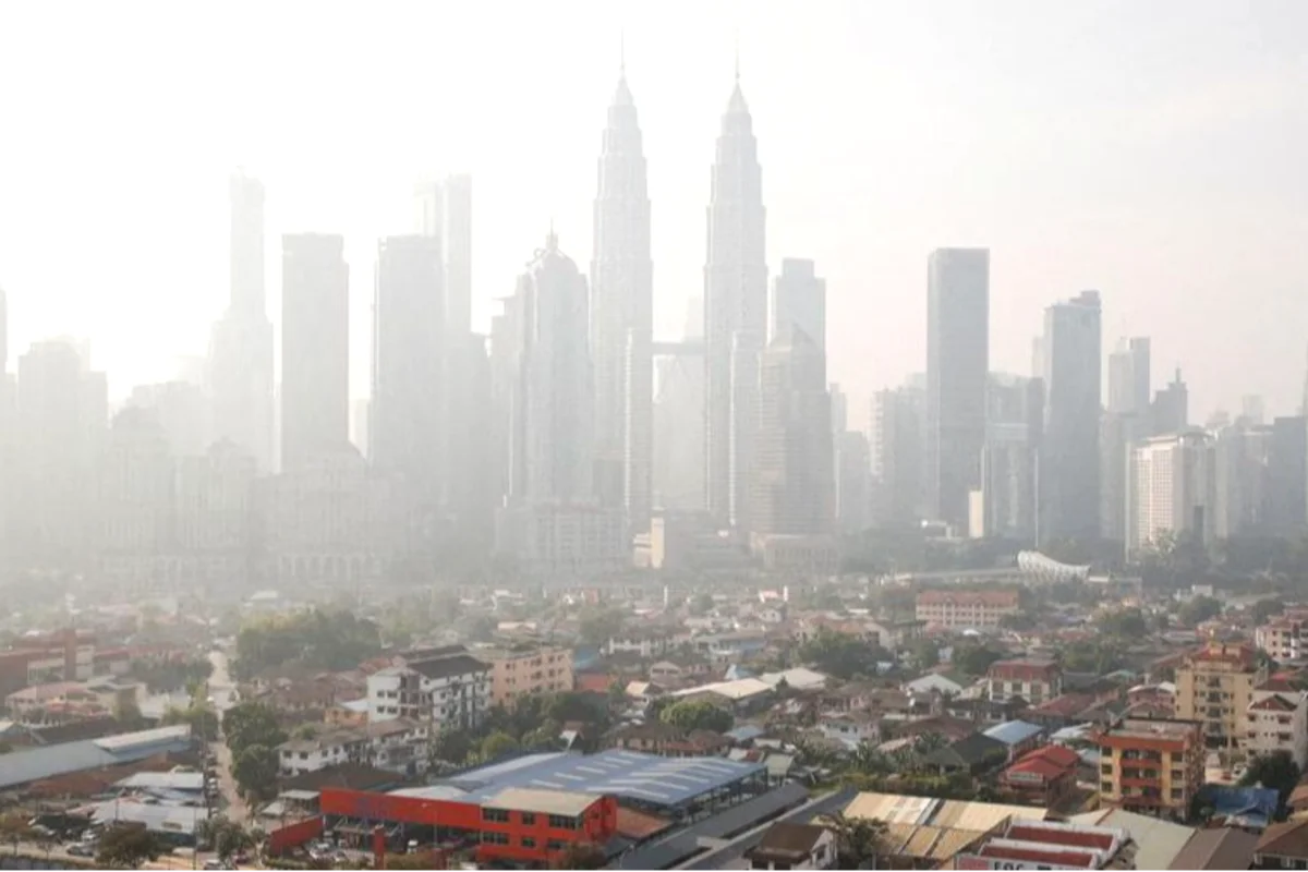 Kabut Asap Menggila, Parlemen Malaysia Ancam Seret Indonesia ke Jalur Hukum 