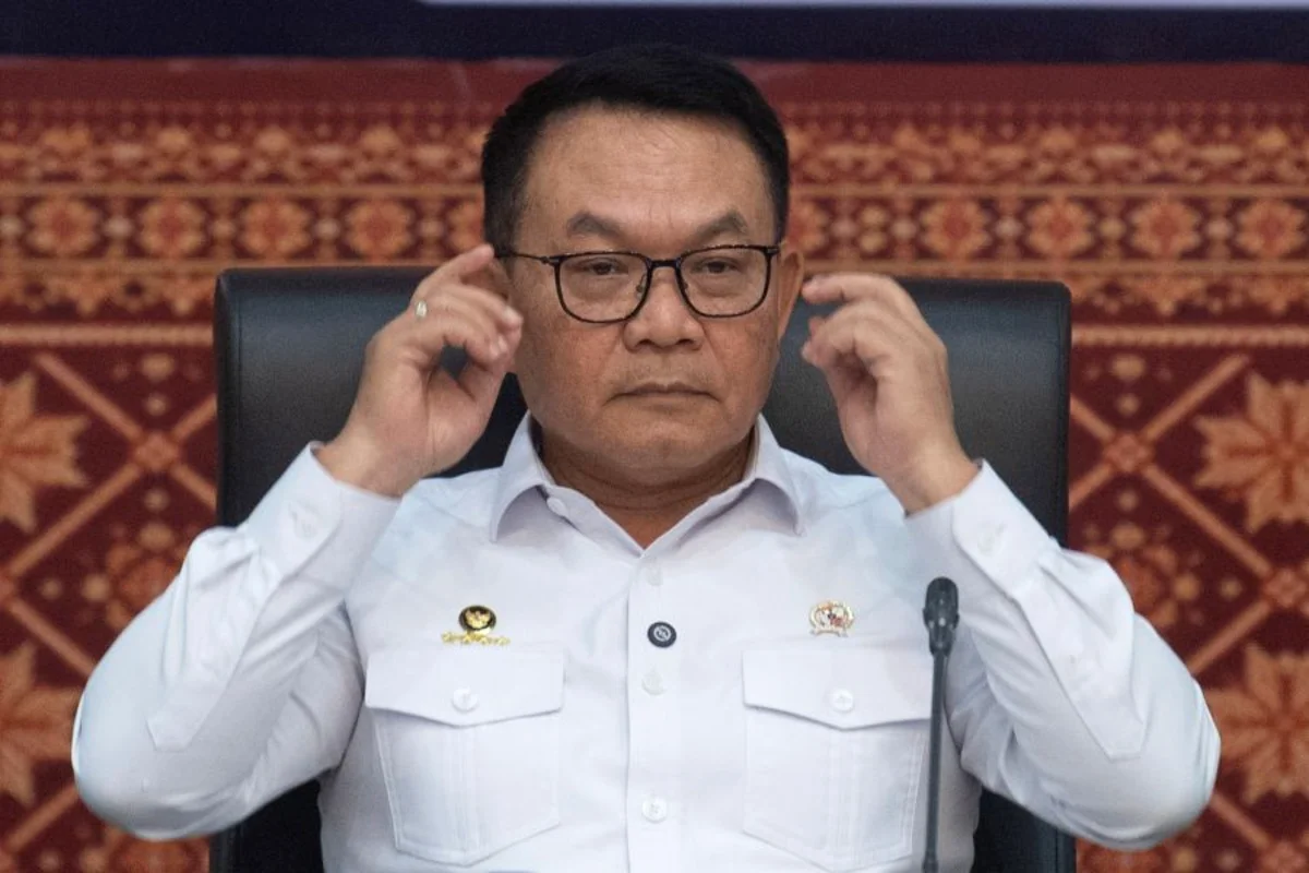 Menteri Koordinator Bidang Politik dan Keamanan (Menko Polkam), Dudung Abdurachman, 